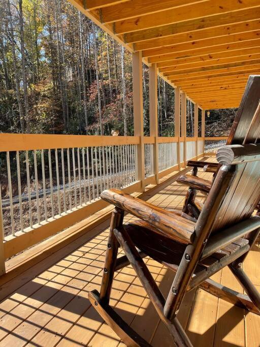 The Grand Tennessean Cabin- Four Bedroom Luxury Cabin In The Mountains Pigeon Forge Zewnętrze zdjęcie