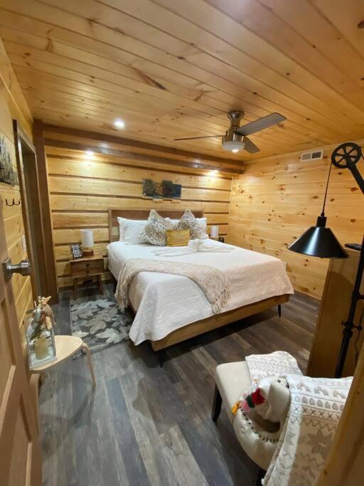 The Grand Tennessean Cabin- Four Bedroom Luxury Cabin In The Mountains Pigeon Forge Zewnętrze zdjęcie